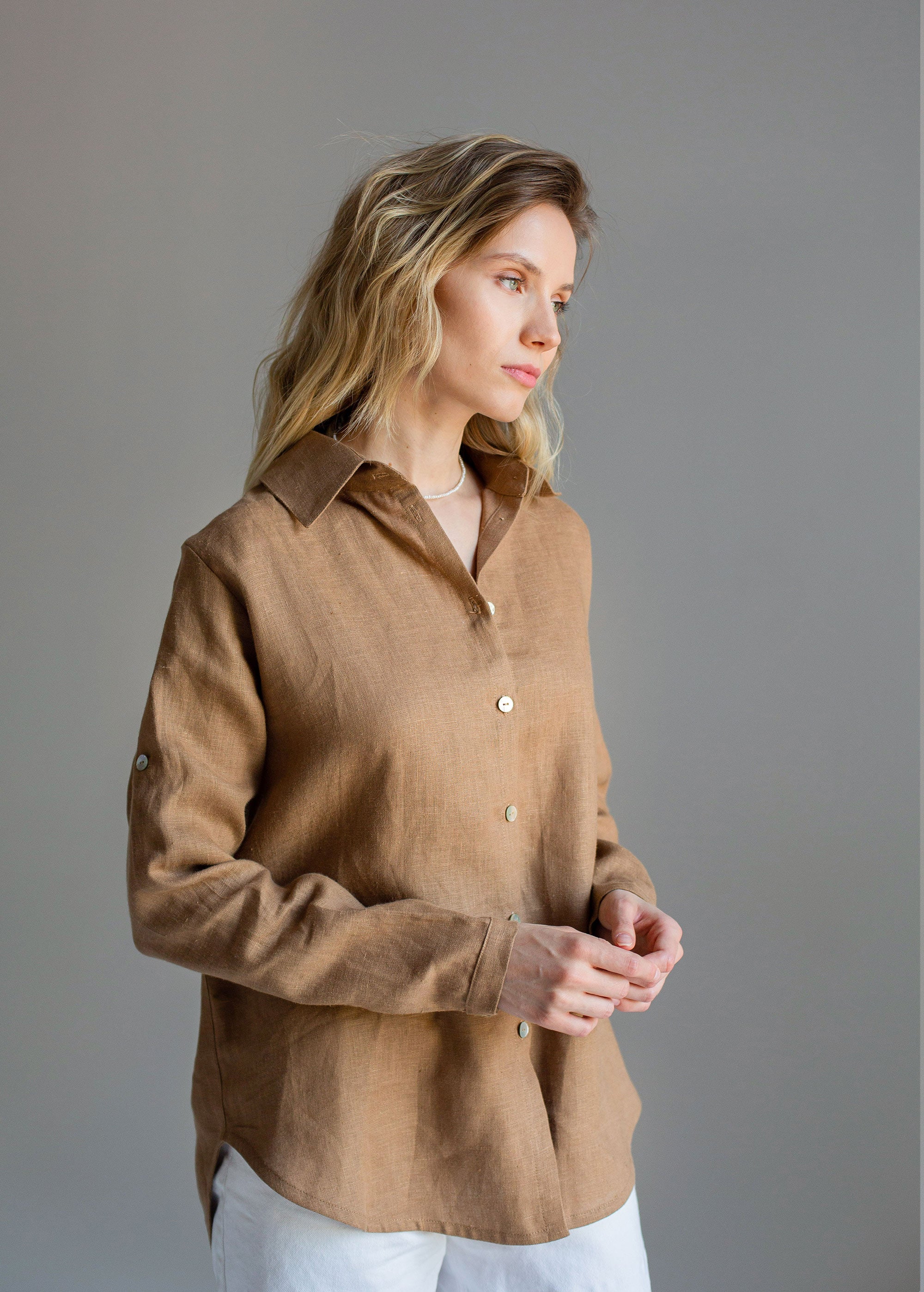 Sand classic linen shirt