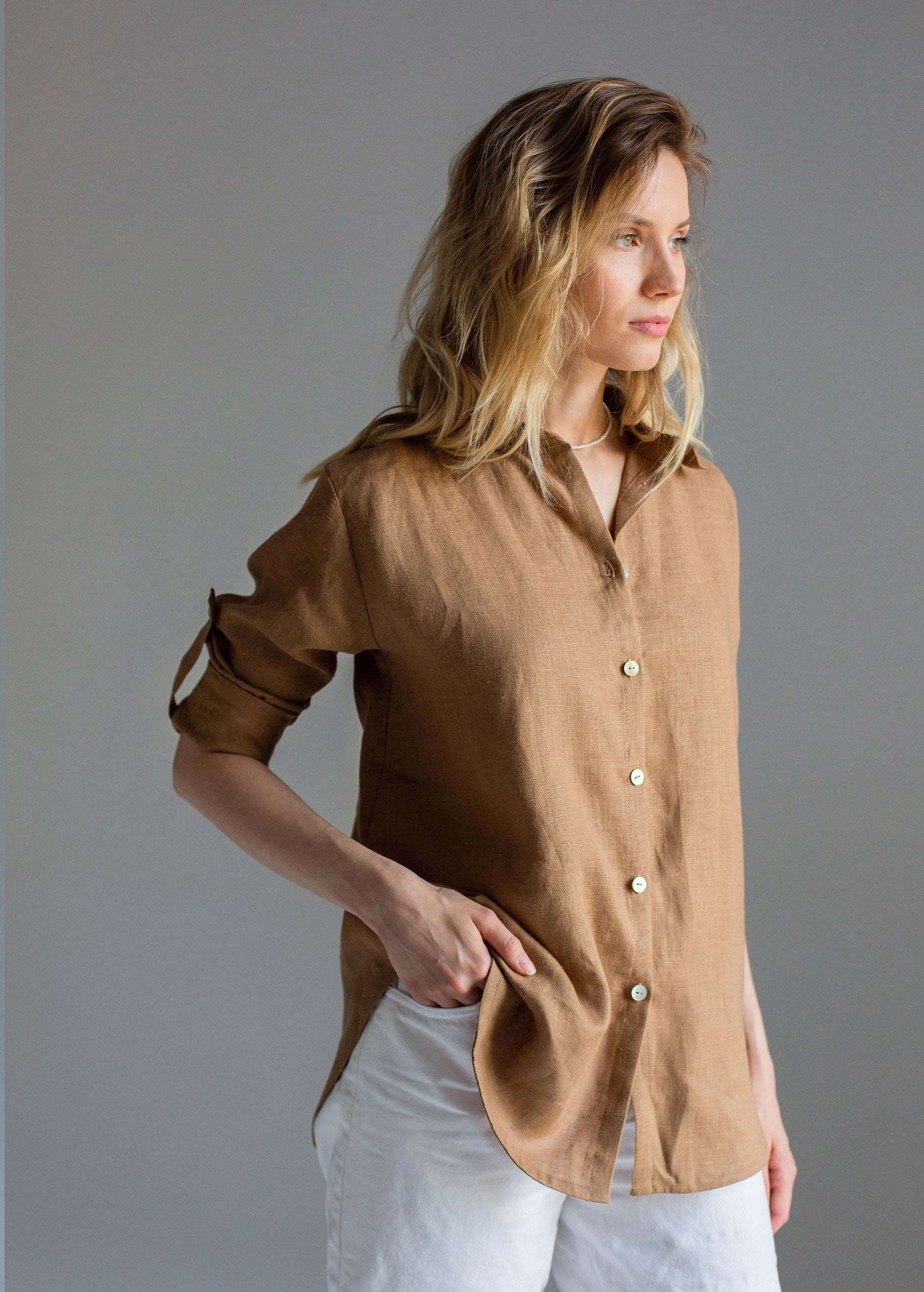 Chemise classique en lin sable