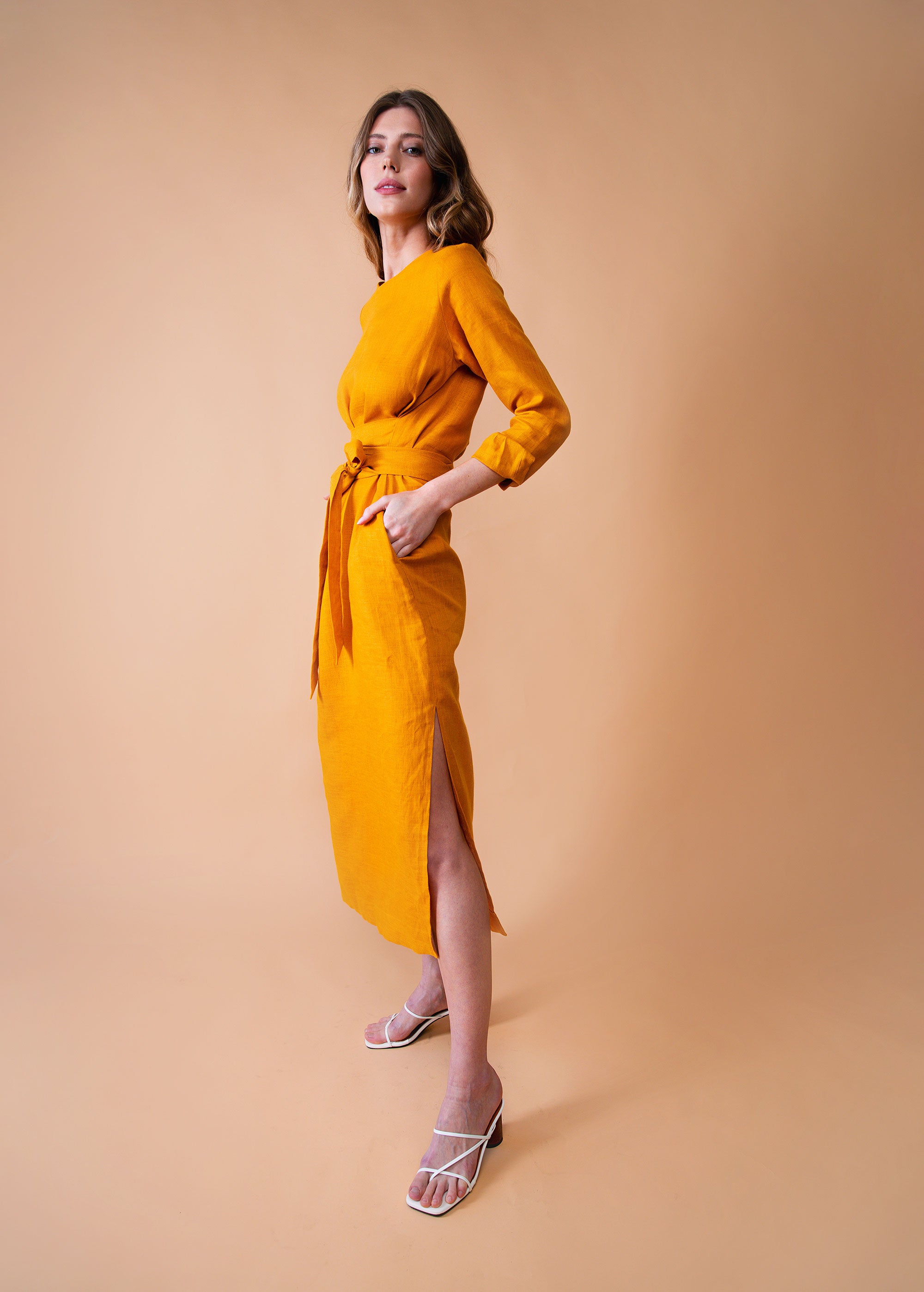 Robe Longue Jaune Moutarde en Lin "Audrey"